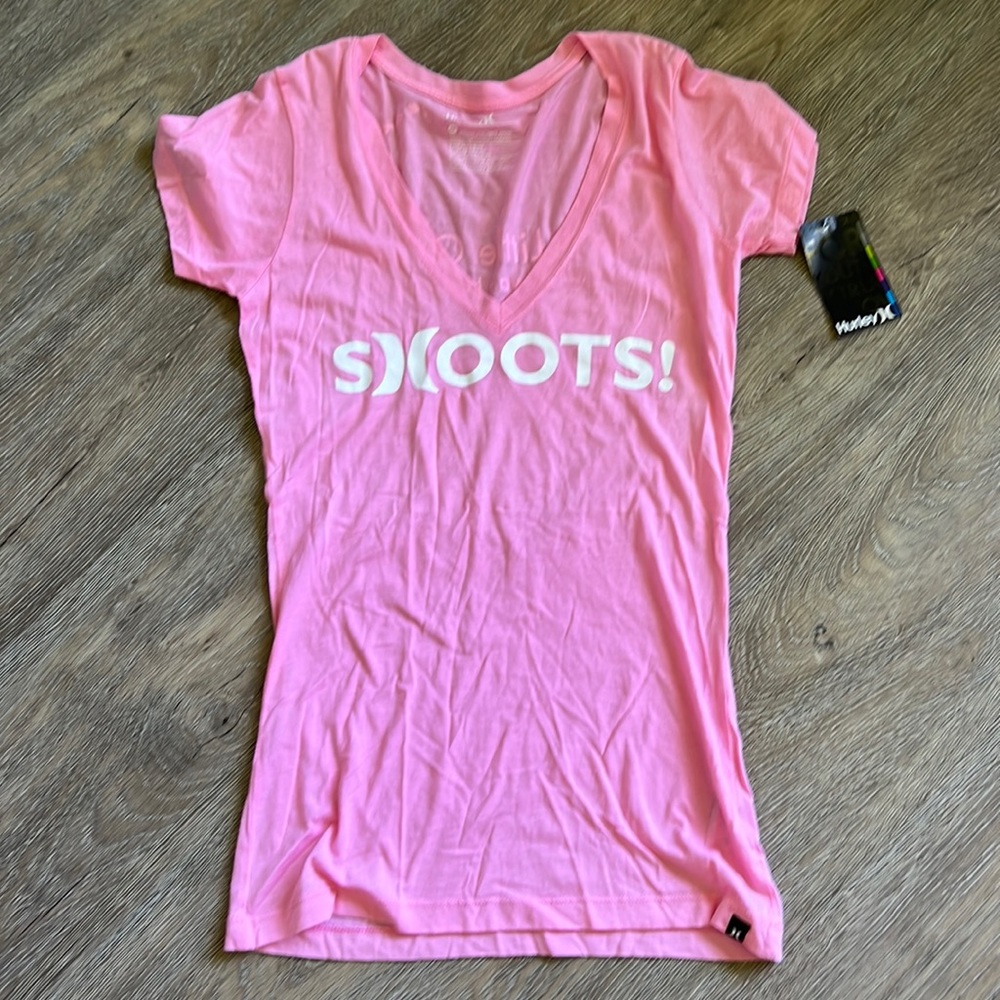 Hurley x Clark Little SHOOTS v-neck shirt